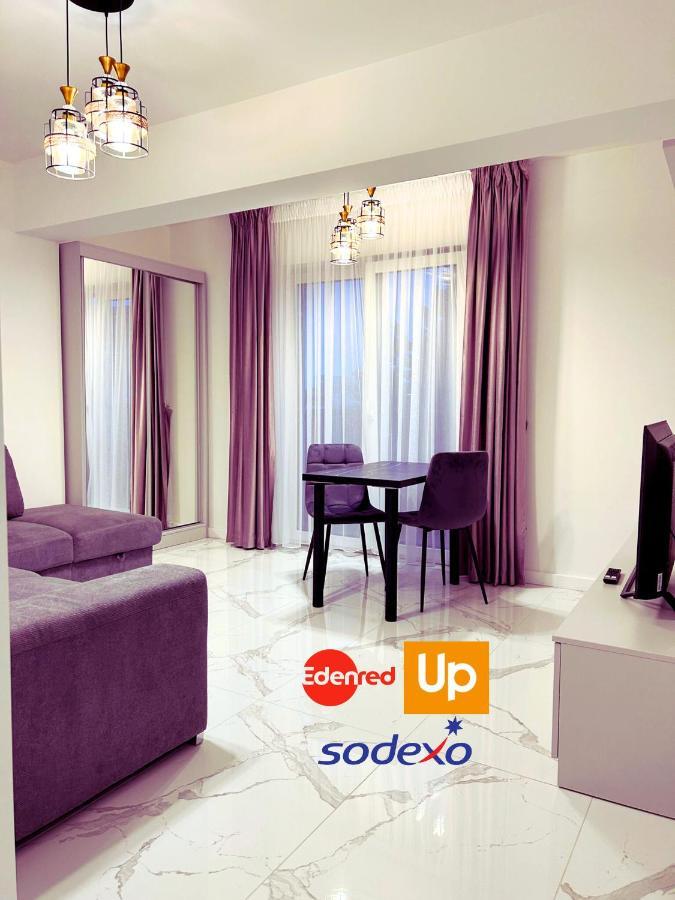 Luxury Apartments And Studios Boulevard G Enescu Sučava Exteriér fotografie